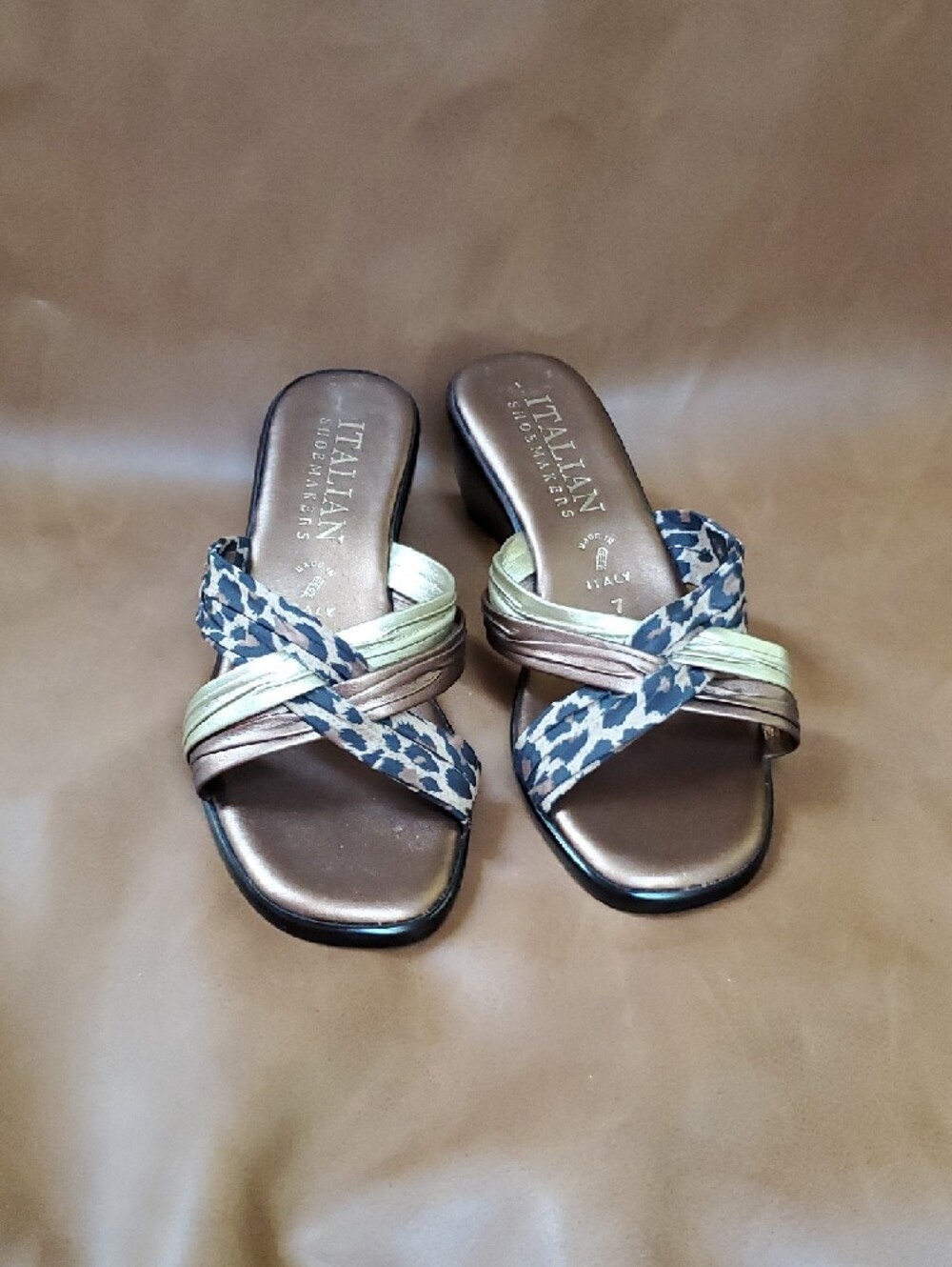 Womens Size 7 Italian Shoemakers Bronze Heeled Slides with Leopard-Print Straps - Picture 7 of 7
